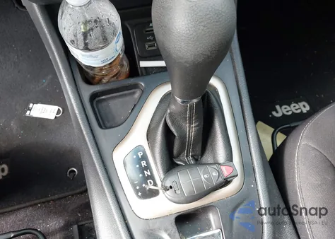 2017 Jeep Cherokee Altitude Fwd из США, поврежденный, VIN 1C4PJLABXHW607139